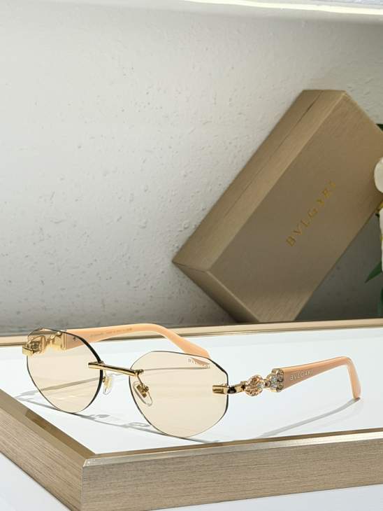 Picture of Bvlgari Sunglasses _SKUfw79165095fw